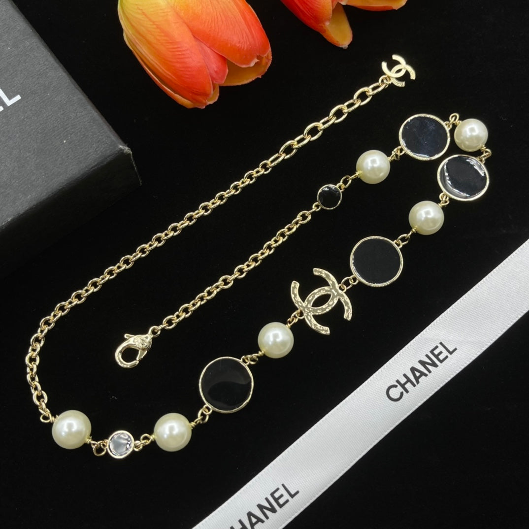 Chanel style necklaces - product photo 3
