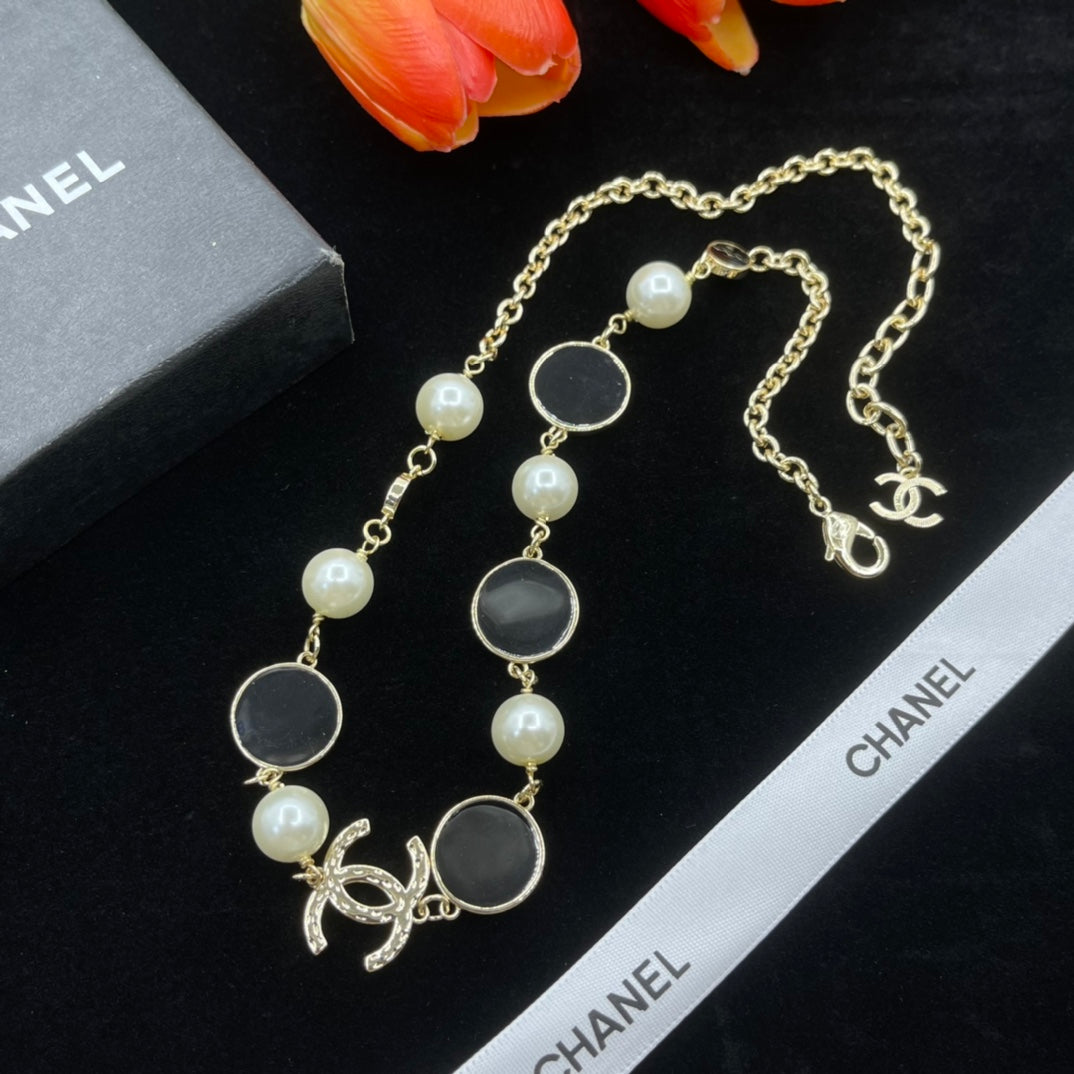 Chanel style necklaces - product photo 2
