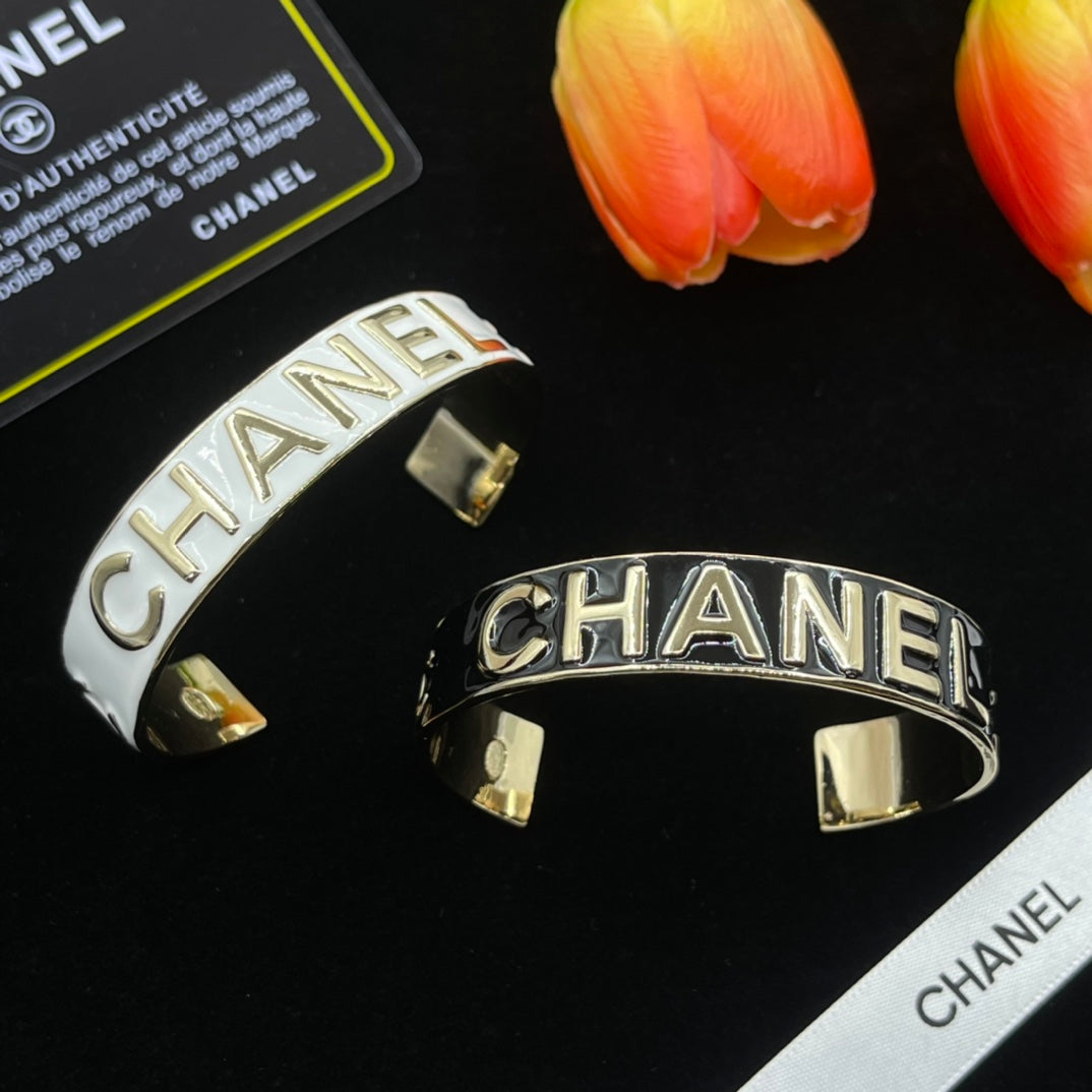 Chanel style bracelets - product photo 7