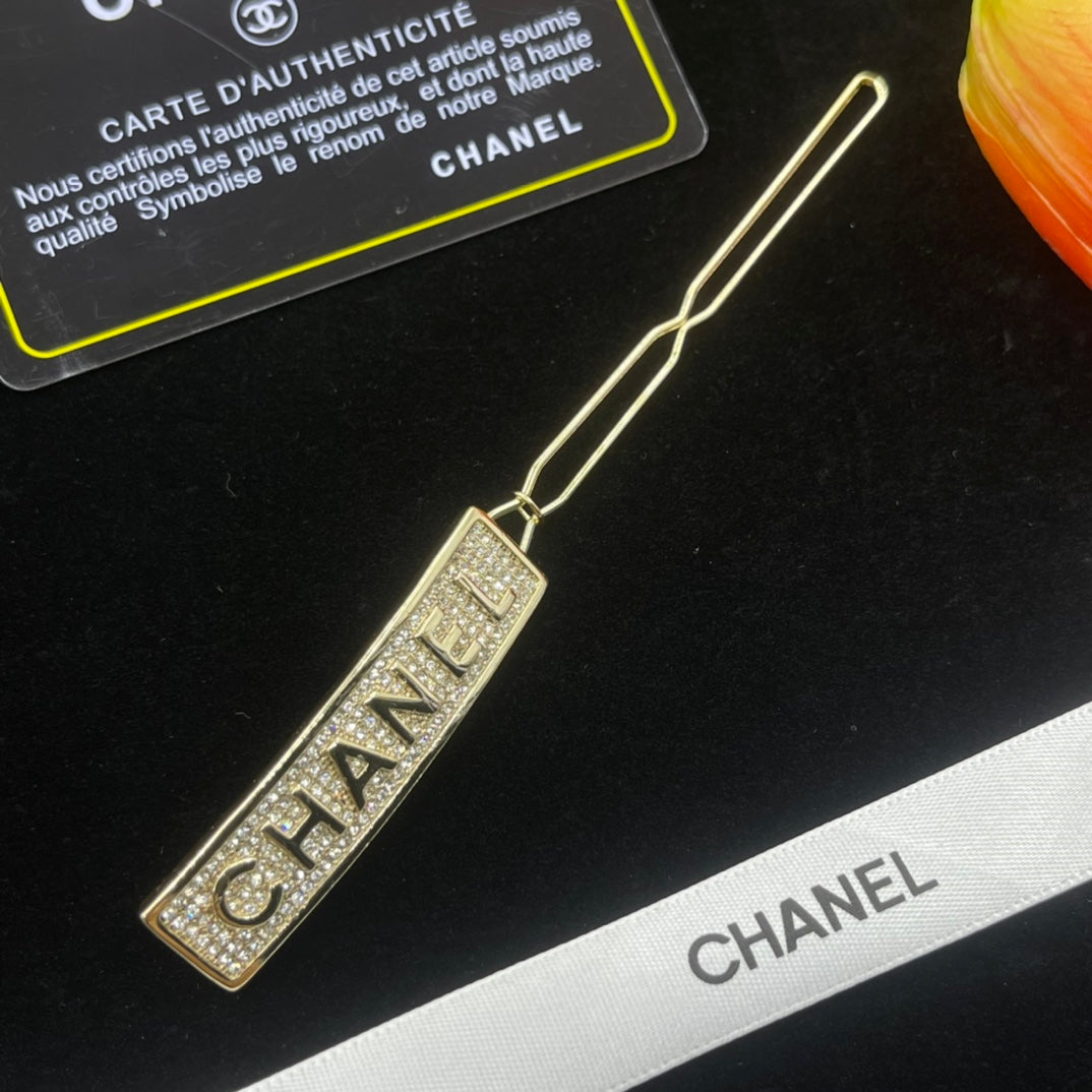 Chanel style hair clips - product photo 3