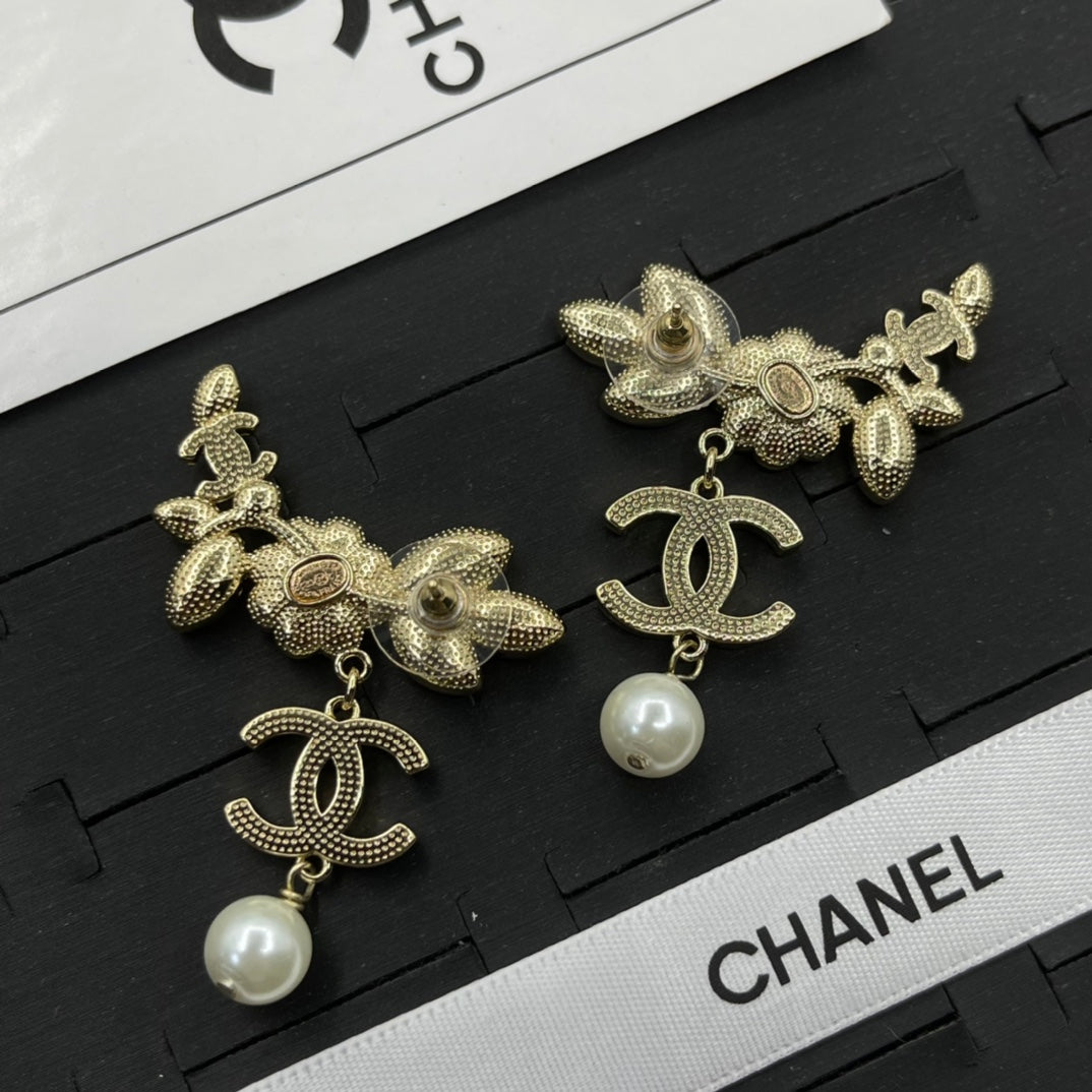 Chanel style earrings - product photo 6