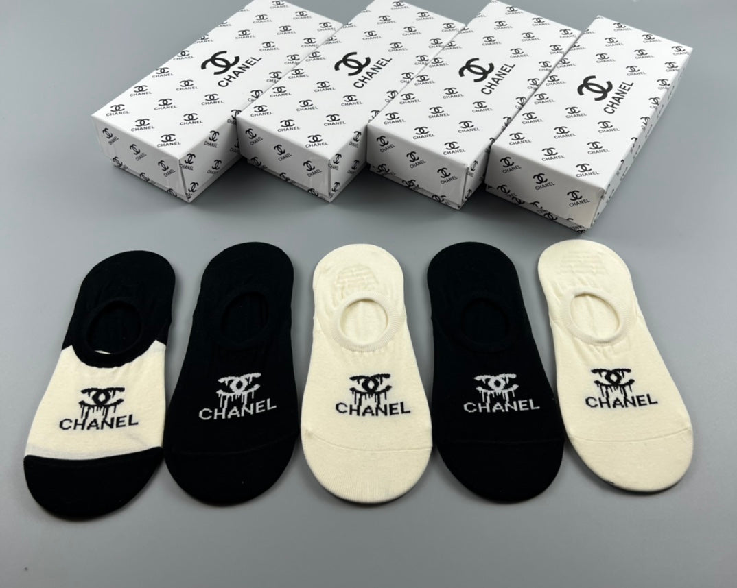 Chanel Black Cream Small COCO Motif No-Show Socks, image 1