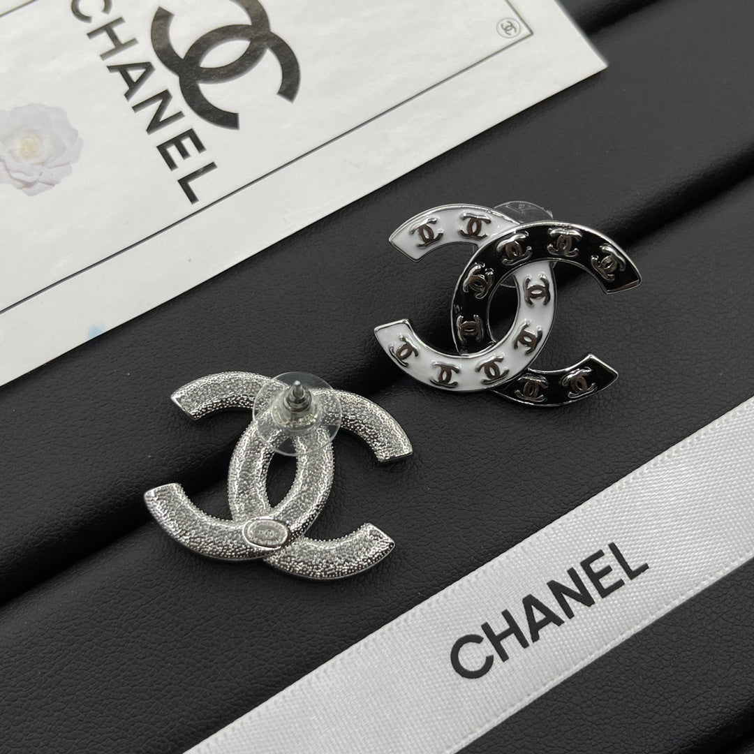 Chanel style earrings - product photo 4