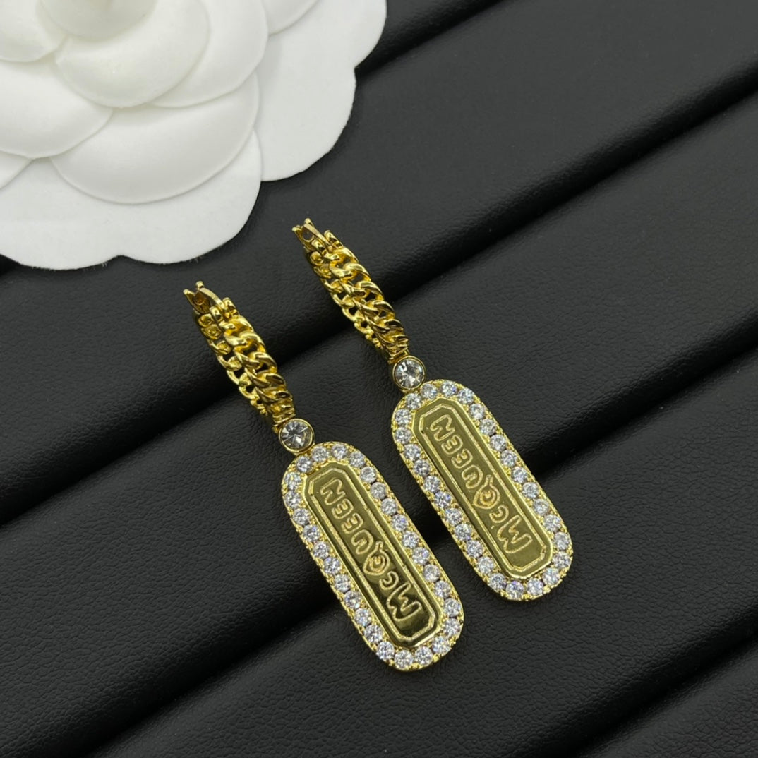 Alexander McQueen Crystal Frame Drop earrings in Gold Tone, detail view 8