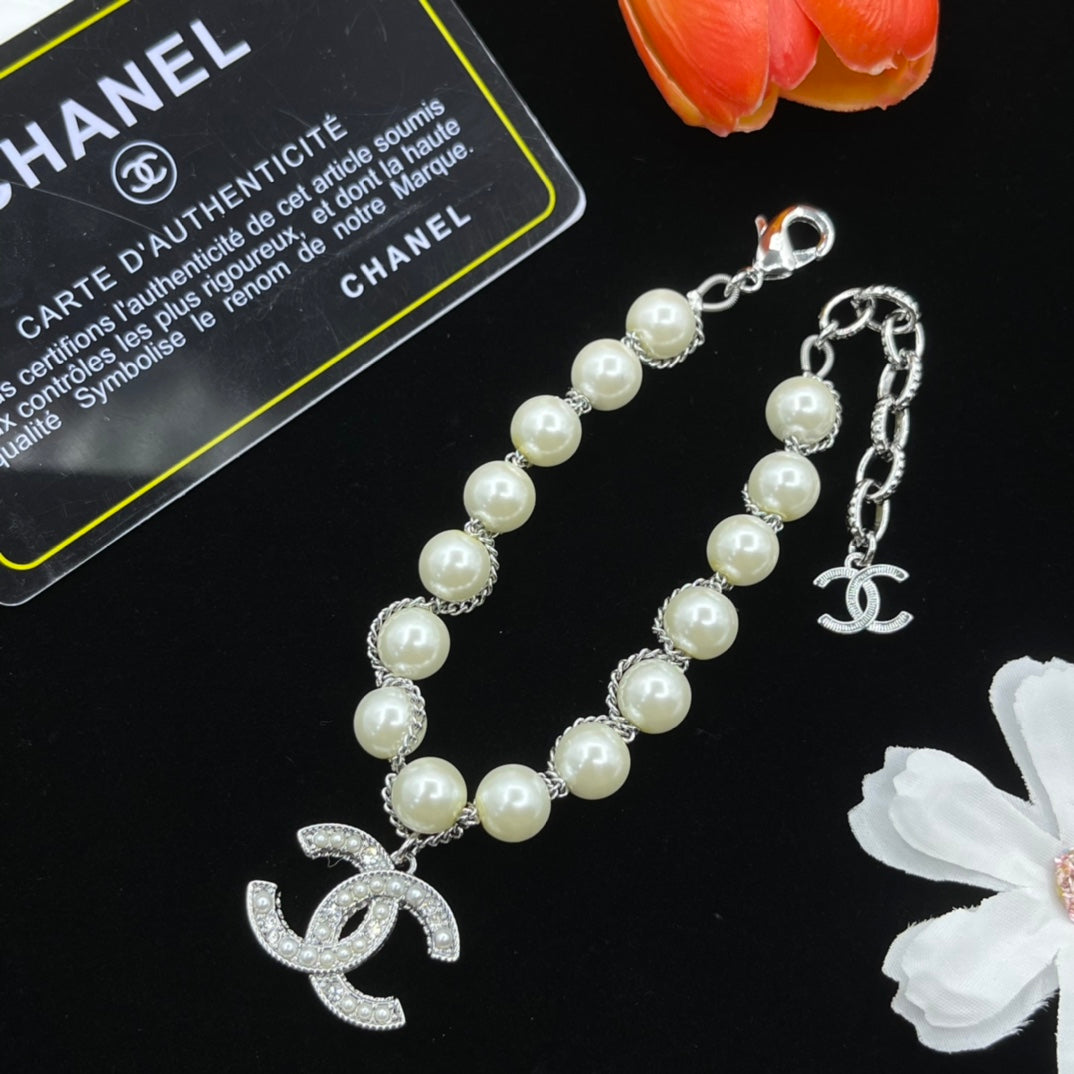 Chanel style bracelets - product photo 3