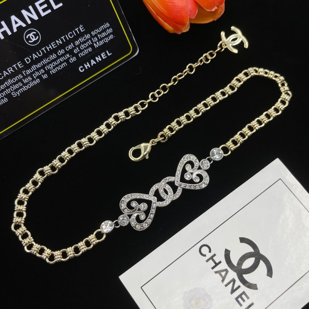 Chanel style necklaces - product photo 4