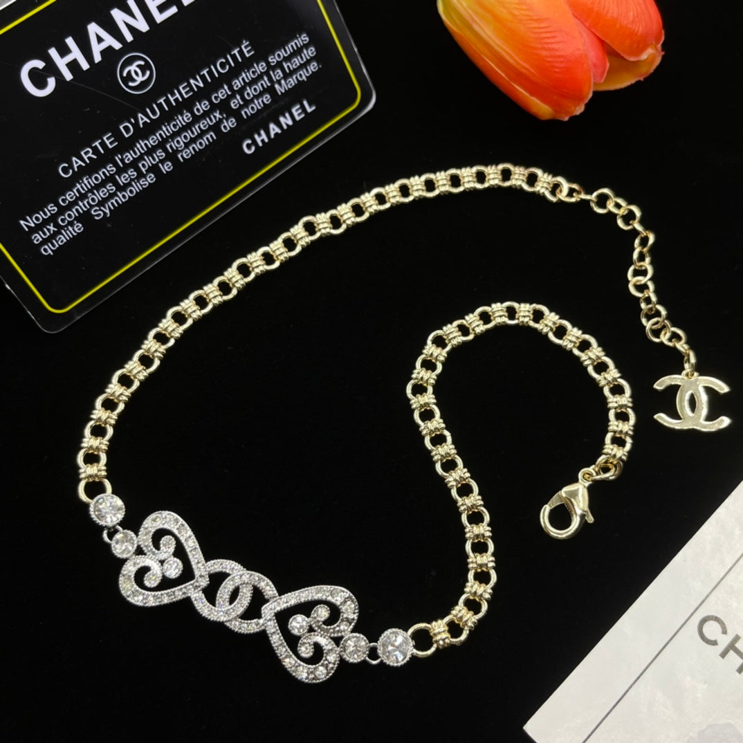 Chanel style necklaces - product photo 3