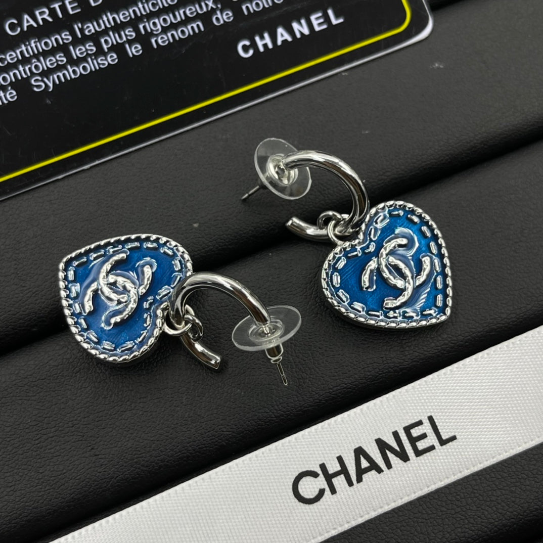 Chanel style earrings - product photo 3