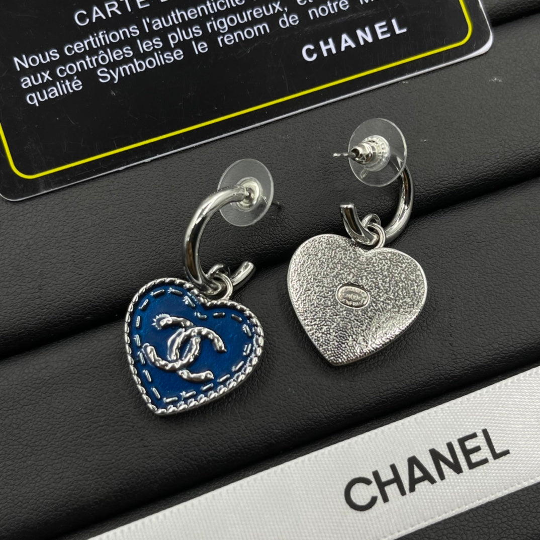 Chanel style earrings - product photo 4