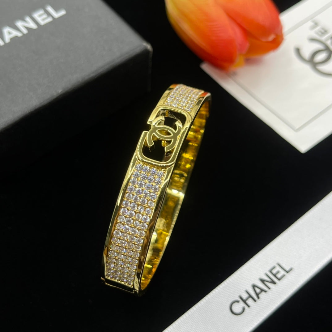 Chanel style bracelets - product photo 3