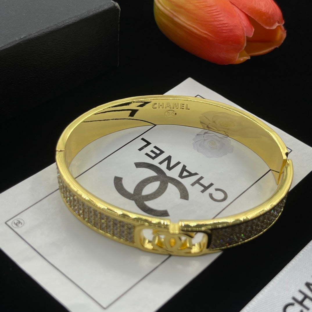 Chanel style bracelets - product photo 6