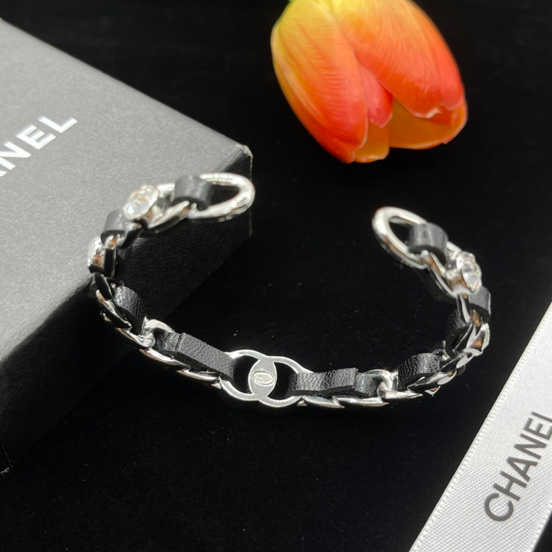 Chanel style bracelets - product photo 4