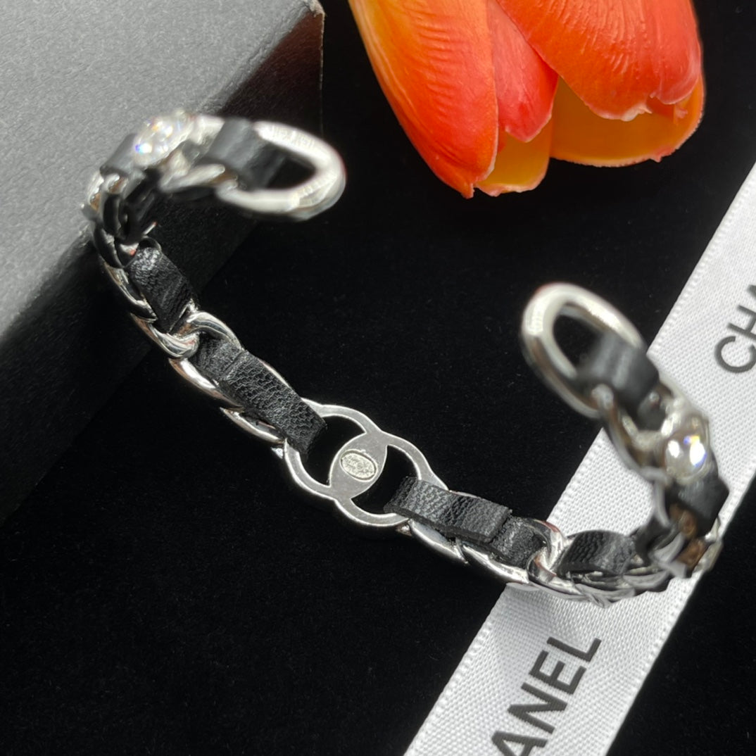 Chanel style bracelets - product photo 6