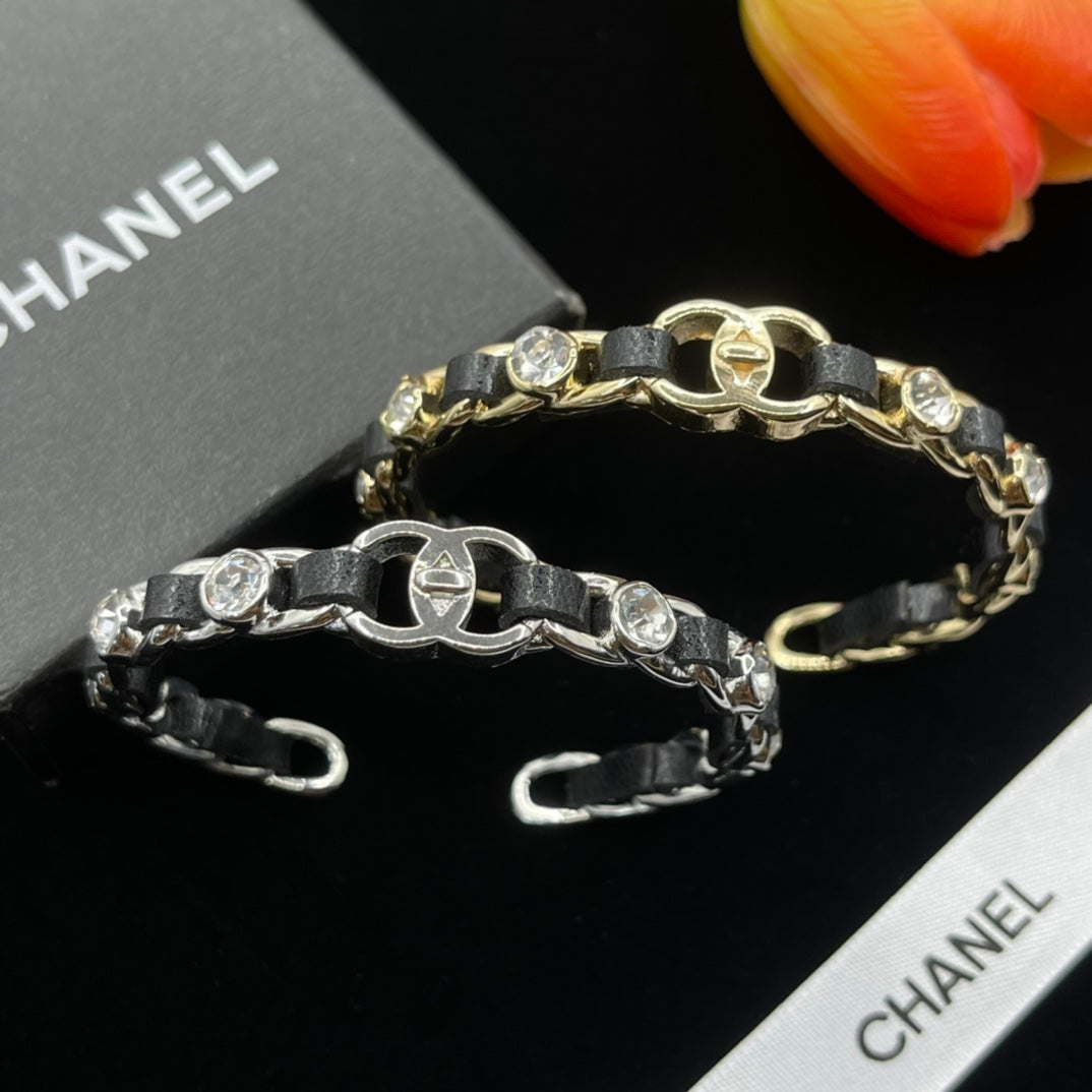 Chanel style bracelets - product photo 7