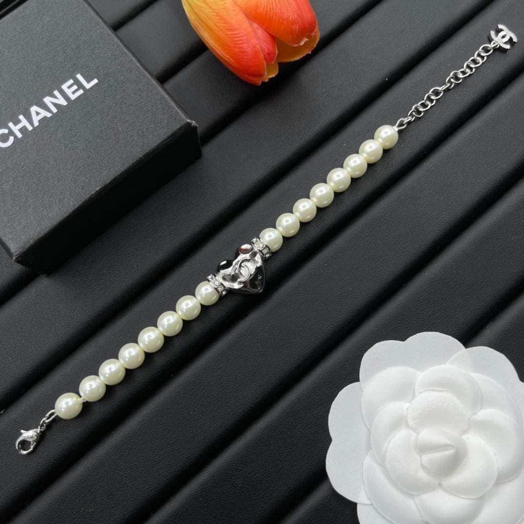 Chanel style bracelets - product photo 3