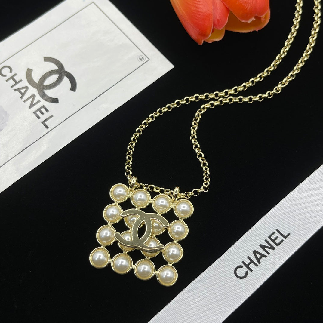 Chanel style necklaces - product photo 3