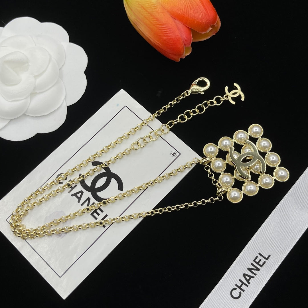 Chanel style necklaces - product photo 5