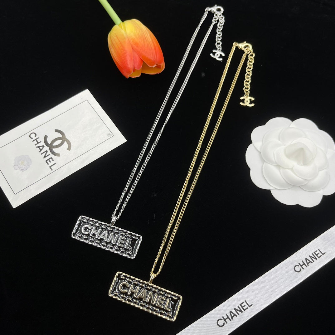 Chanel style necklaces - product photo 7