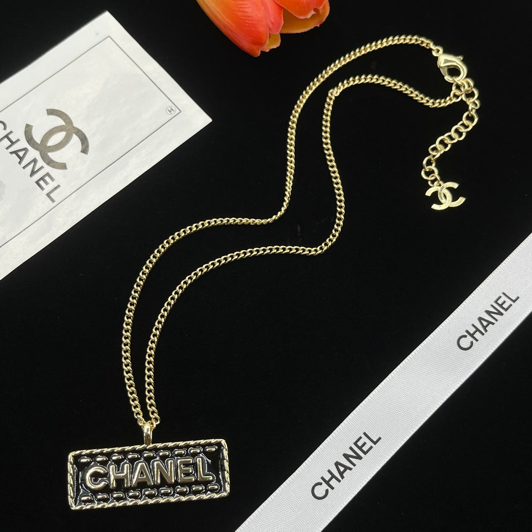 Chanel style necklaces - product photo 2