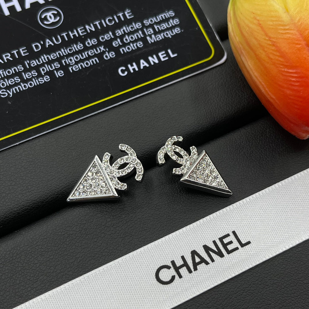 Chanel style earrings - product photo 3