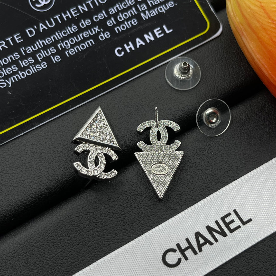 Chanel style earrings - product photo 5