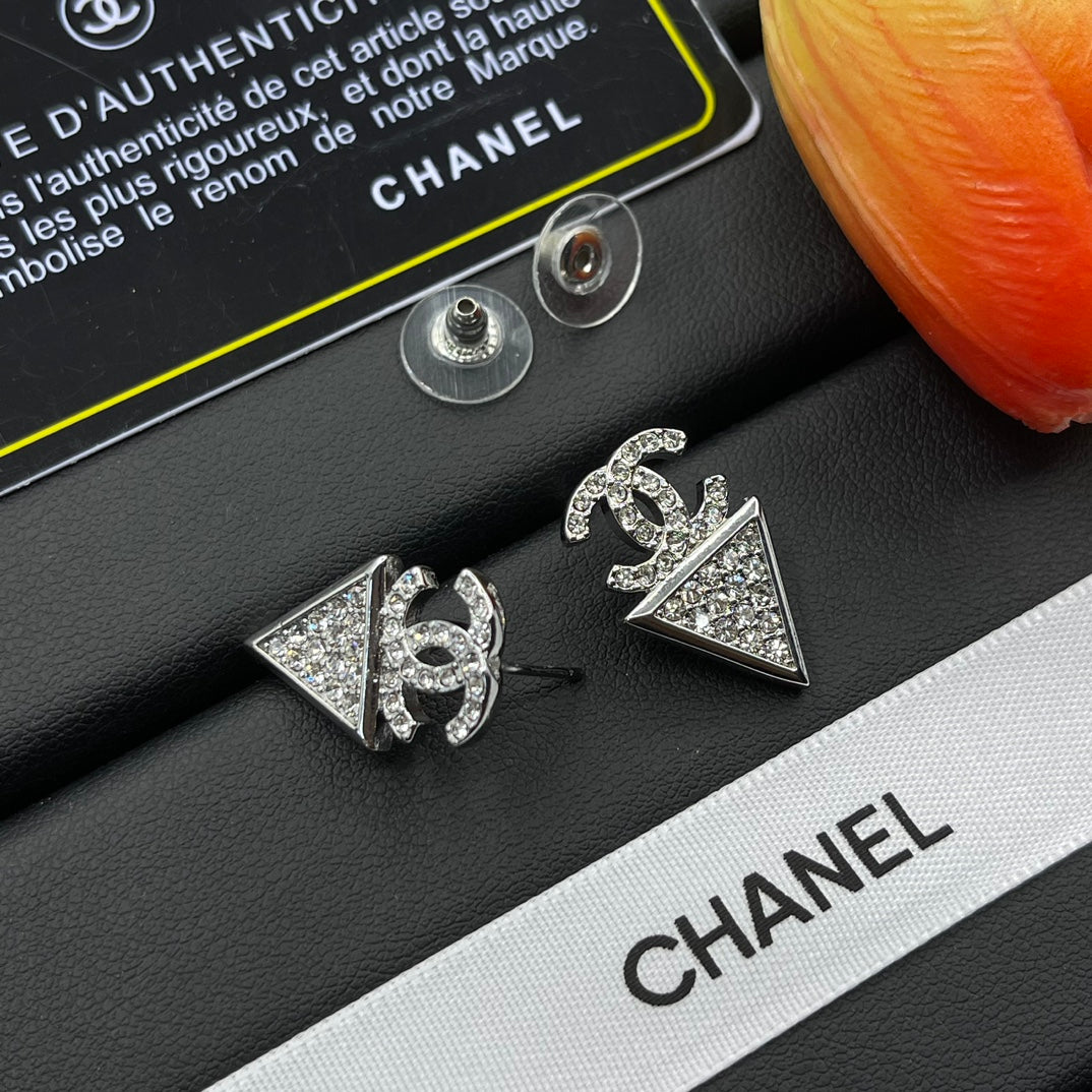 Chanel style earrings - product photo 4