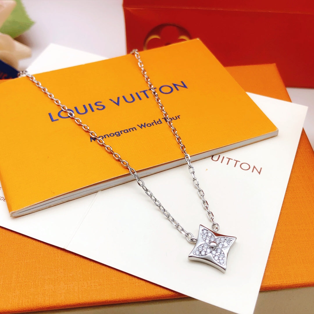 Louis Vuitton Silver-Tone Necklace – Style 07 - image 2