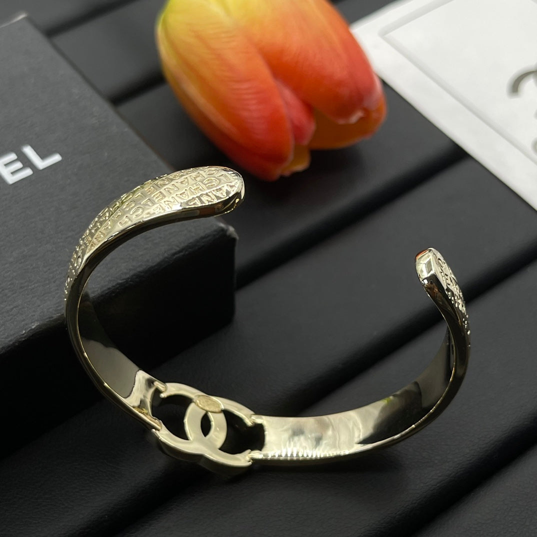 Chanel style bracelets - product photo 5