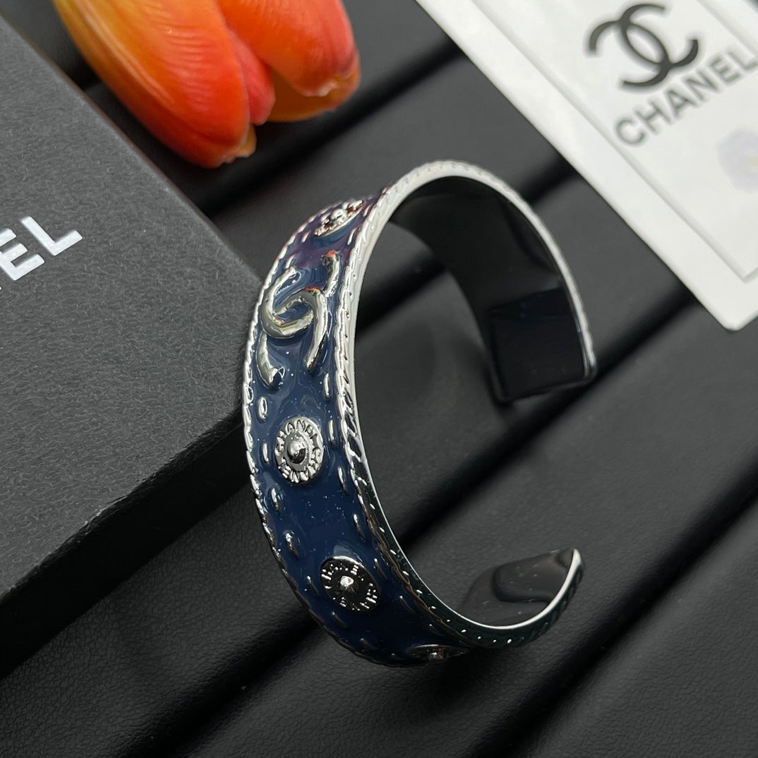 Chanel style bracelets - product photo 4