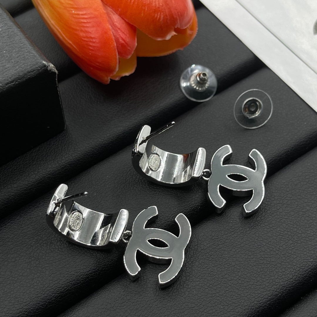 Chanel style earrings - product photo 6