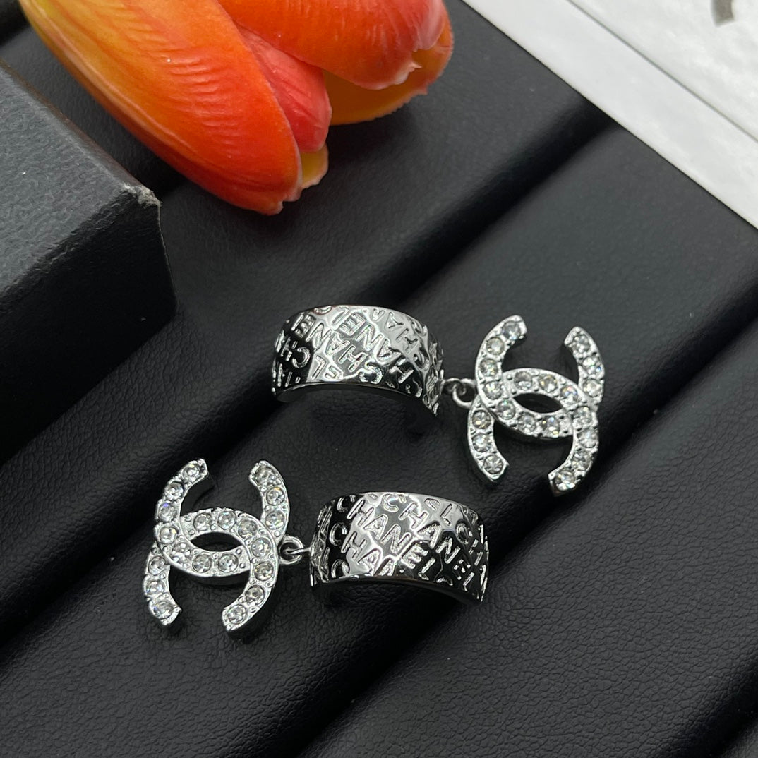 Chanel style earrings - product photo 3