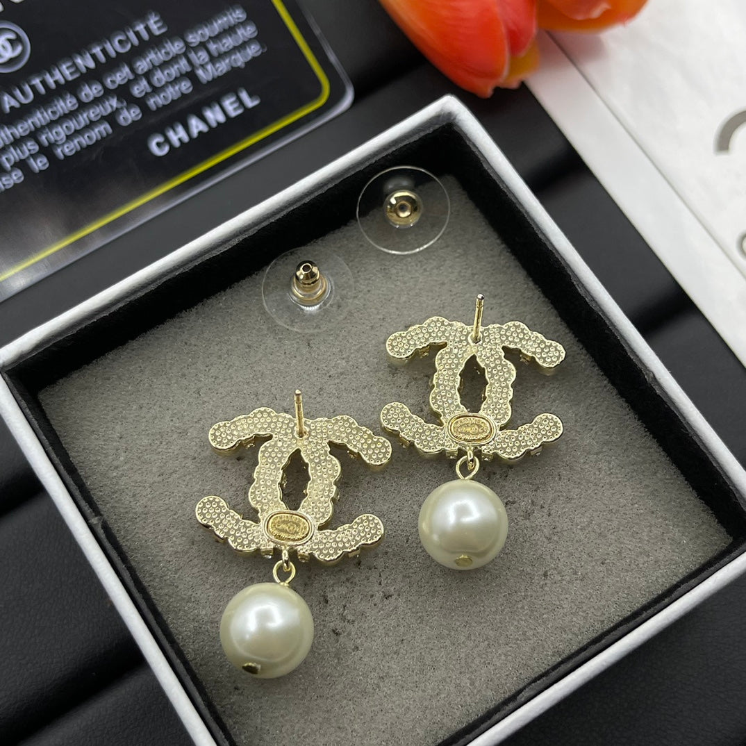 Chanel style earrings - product photo 6