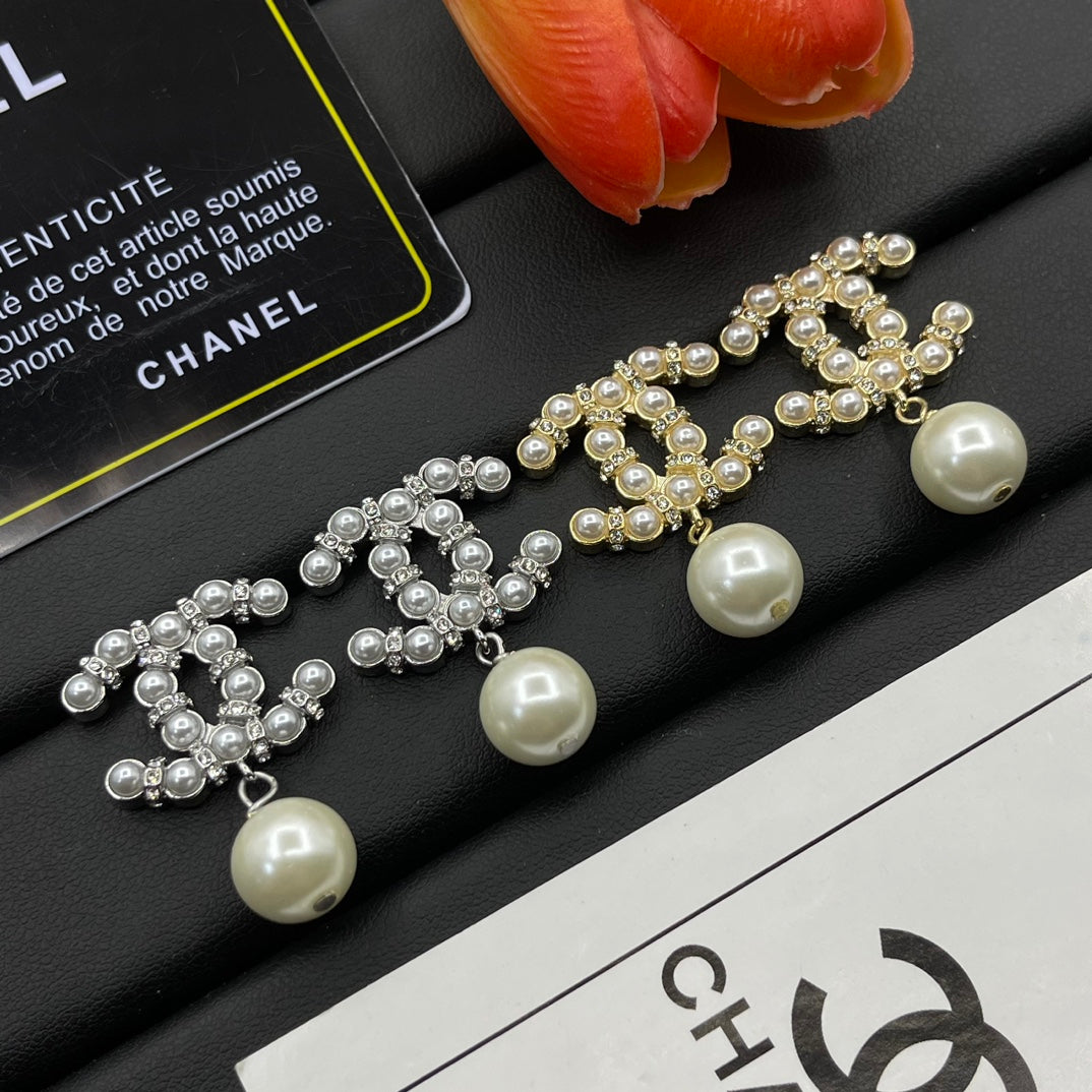 Chanel style earrings - product photo 7