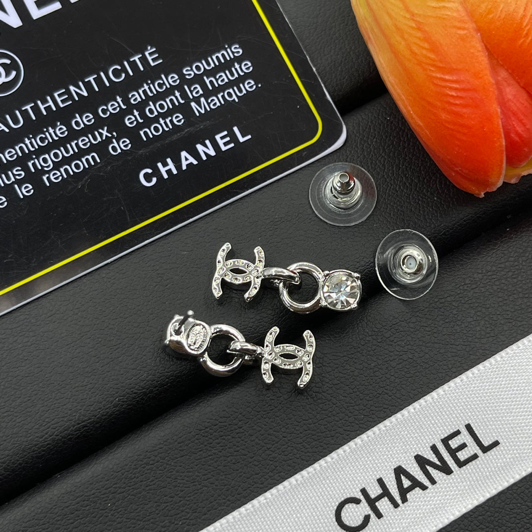 Chanel style earrings - product photo 5