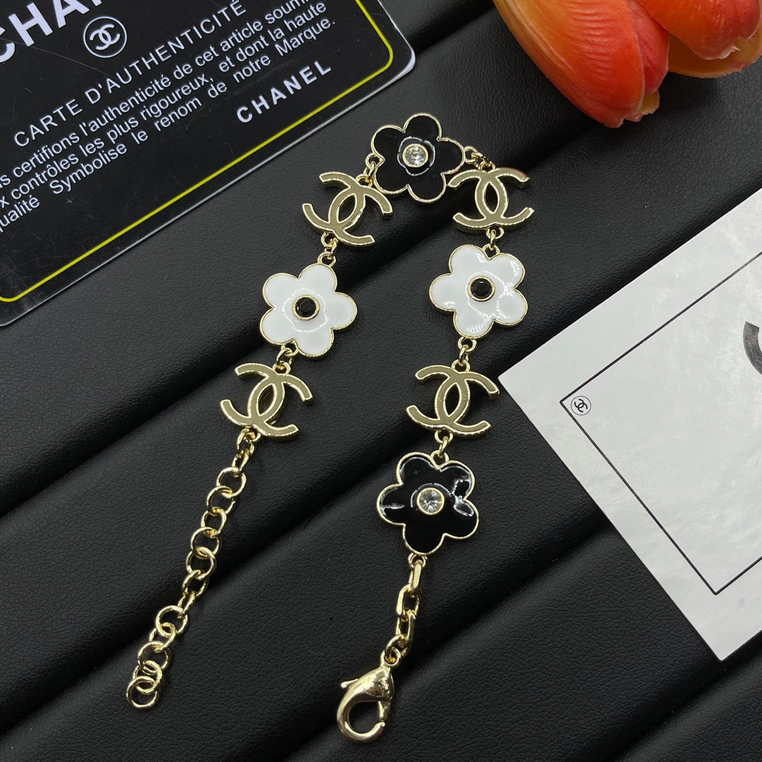 Chanel style bracelets - product photo 5