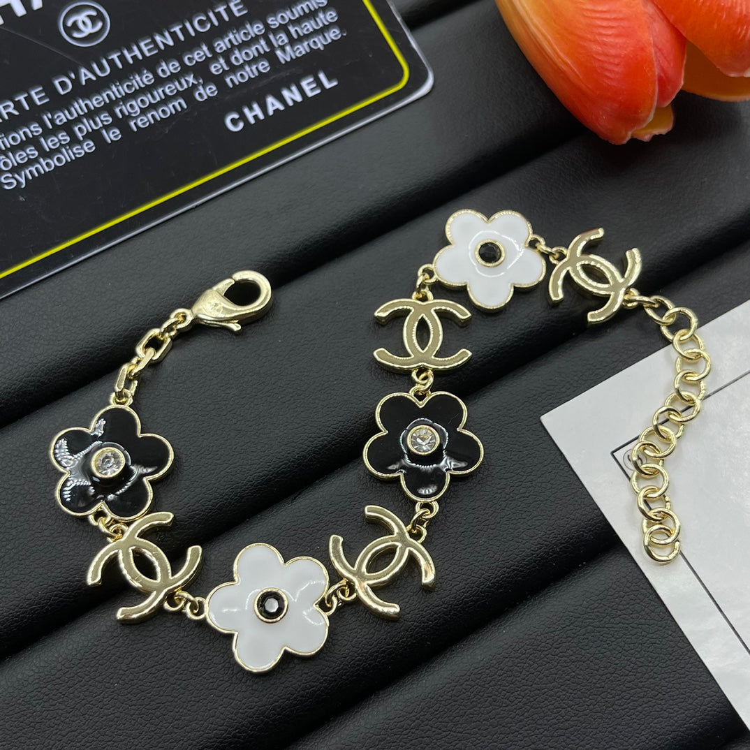 Chanel style bracelets - product photo 3