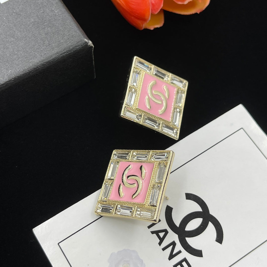 Chanel style earrings - product photo 3