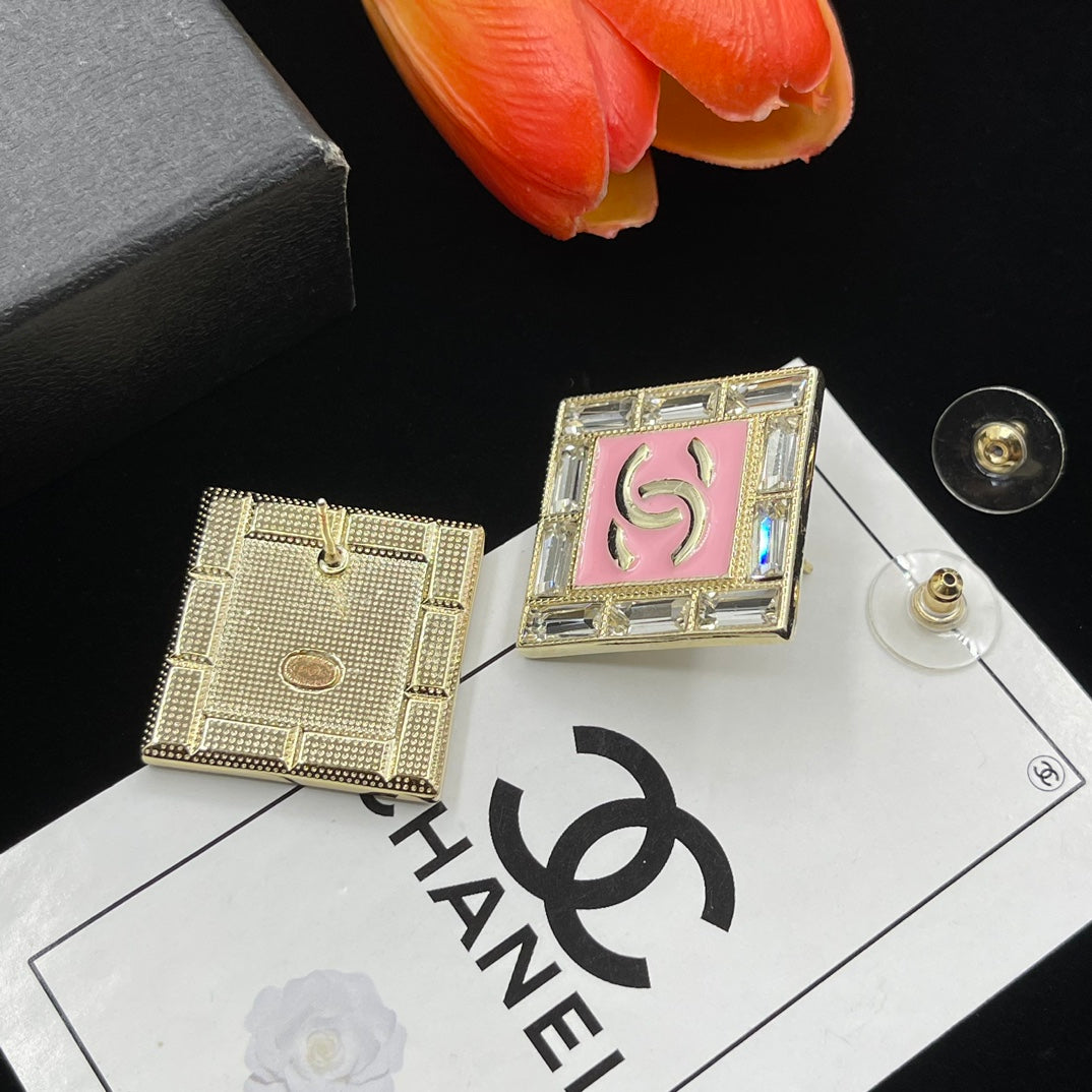 Chanel style earrings - product photo 5