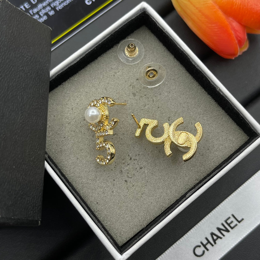 Chanel style earrings - product photo 4