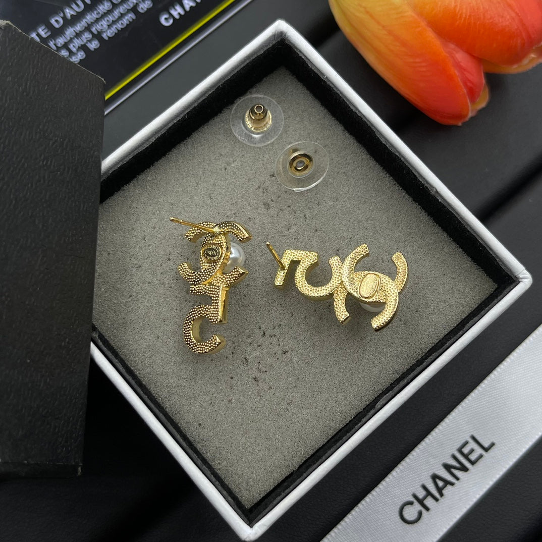 Chanel style earrings - product photo 6