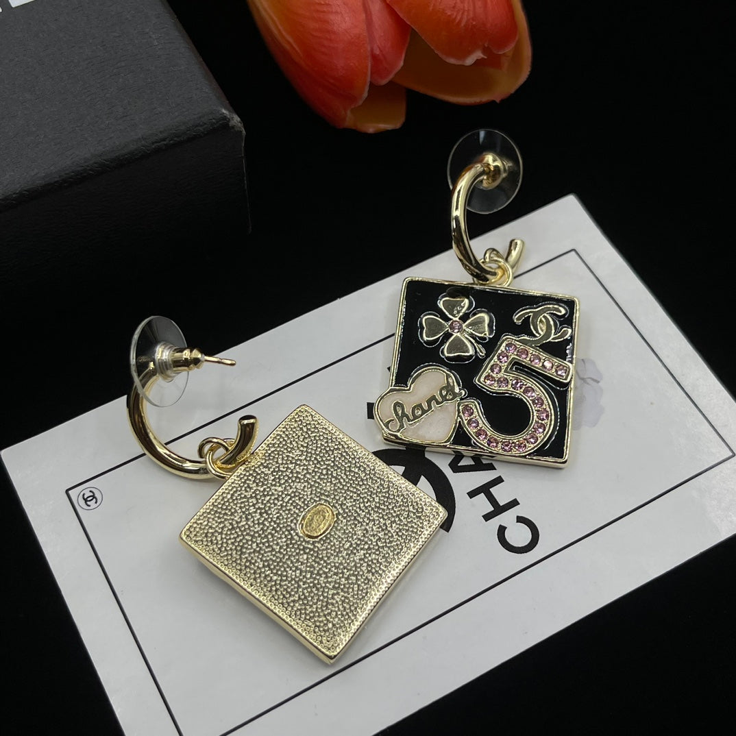 Chanel style earrings - product photo 4
