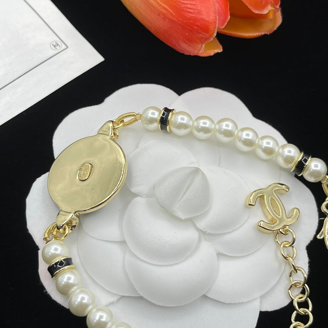 Chanel style bracelets - product photo 6