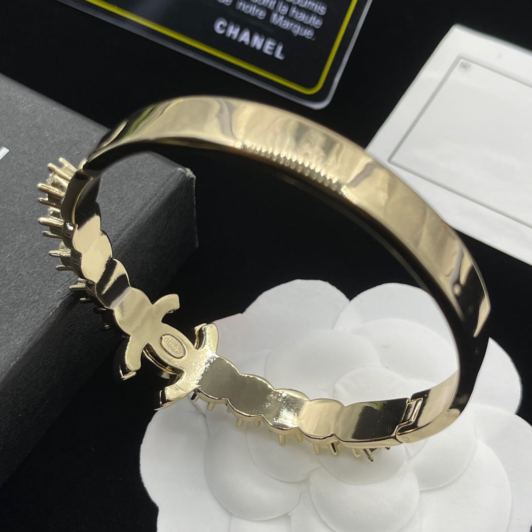 Chanel style bracelets - product photo 6