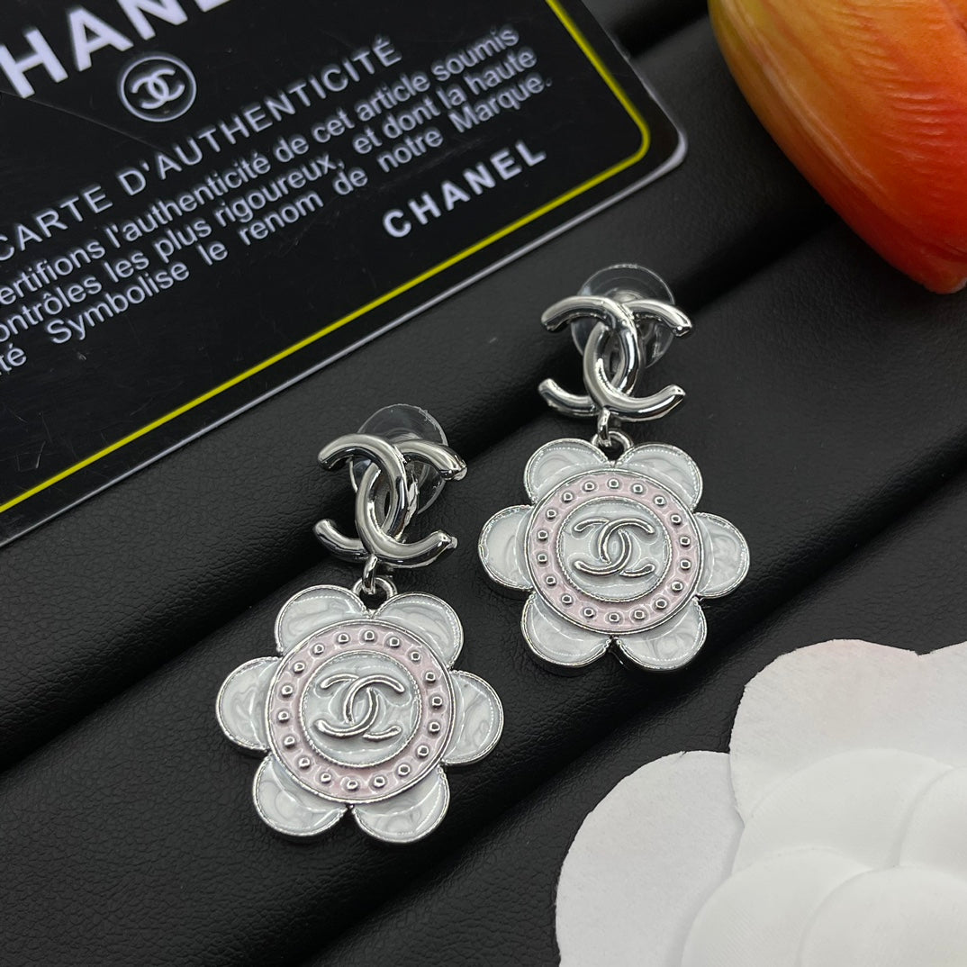 Chanel style earrings - product photo 2