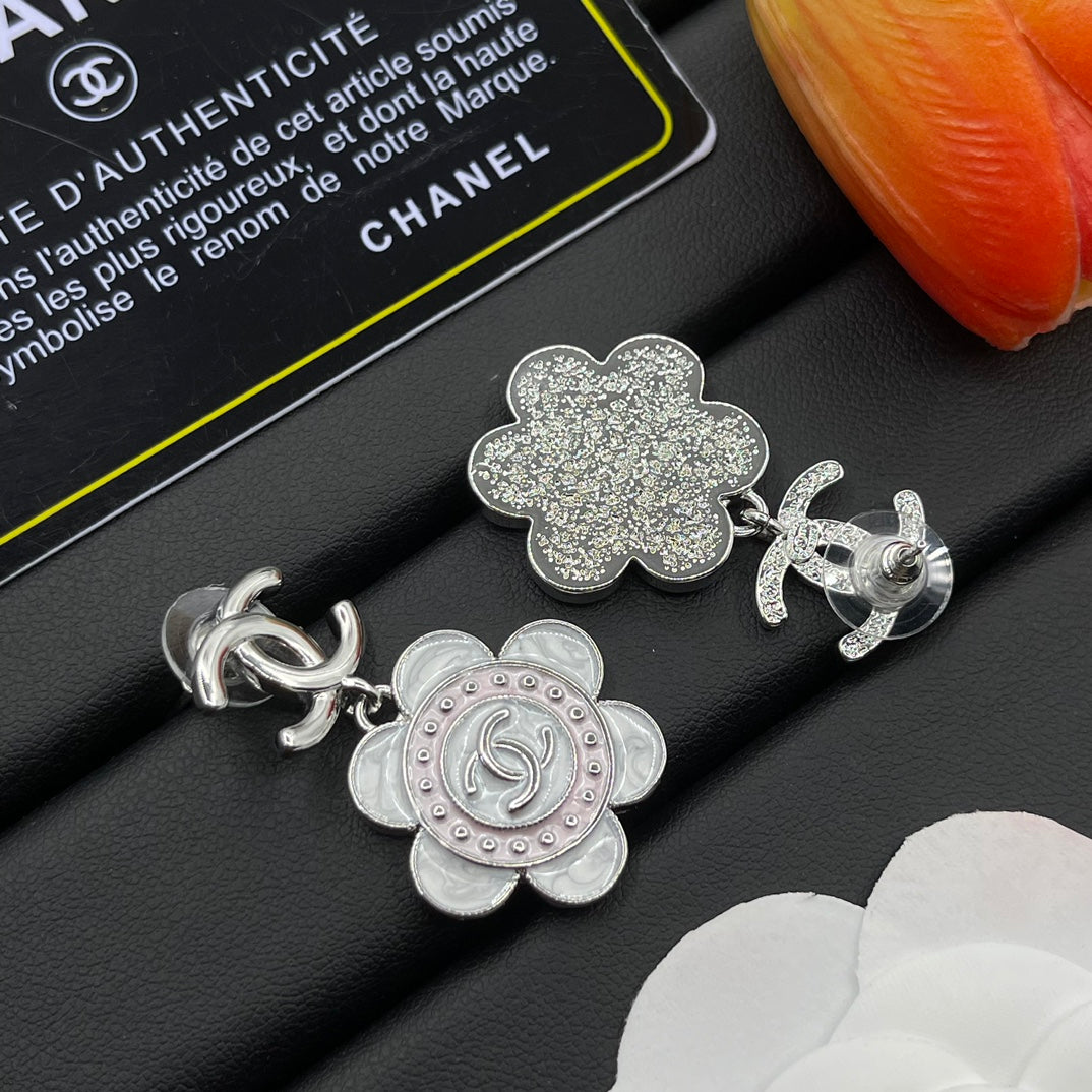Chanel style earrings - product photo 5