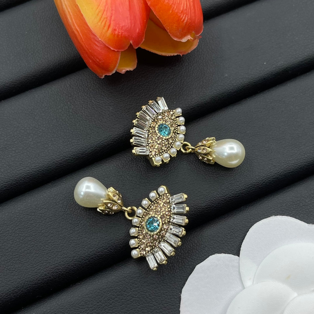 Alexander McQueen Crystal Eye Pearl Drop earrings in Silver Tone, detail view 3