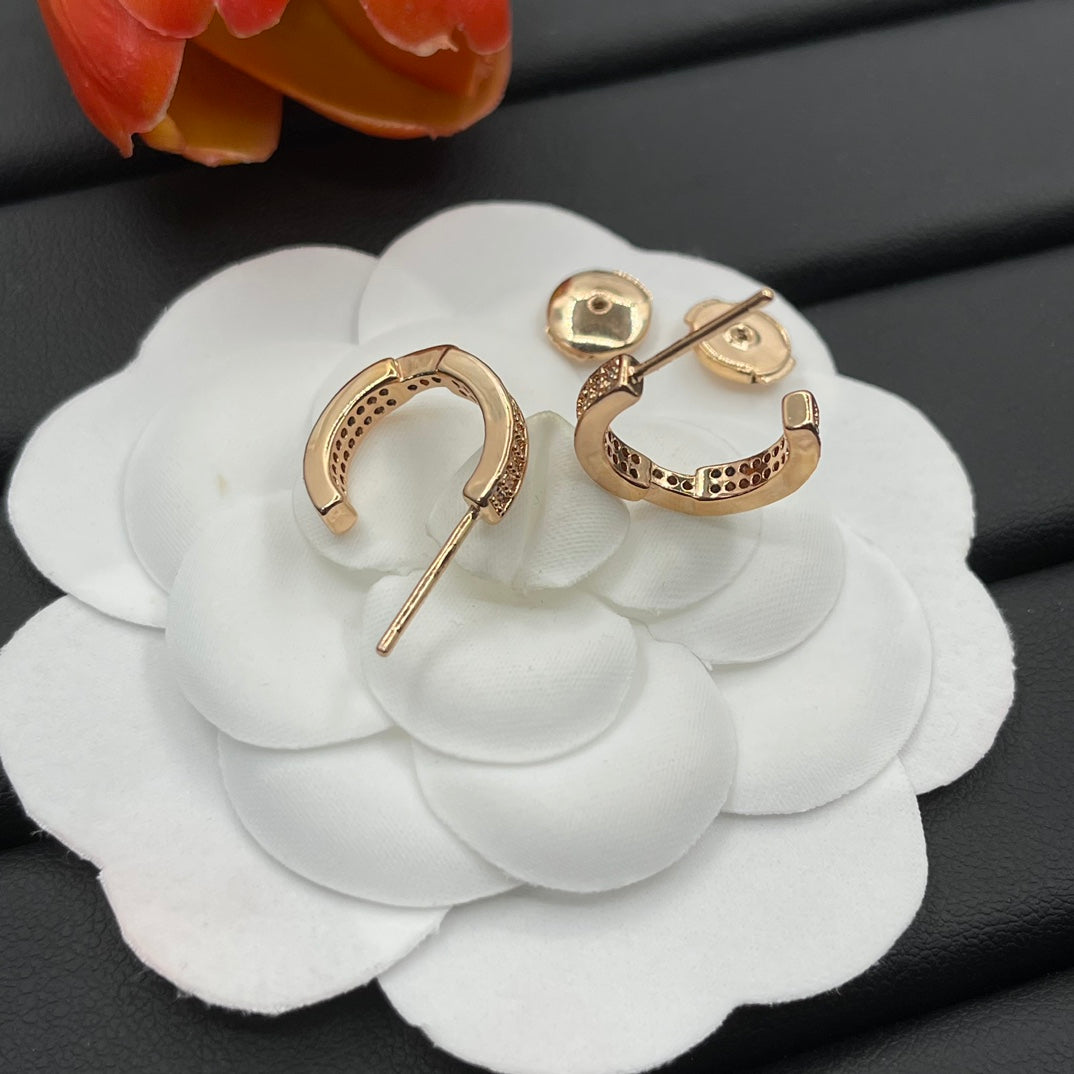 Chaumet pave huggie hoop earrings in Rose Gold Tone, detail view 12
