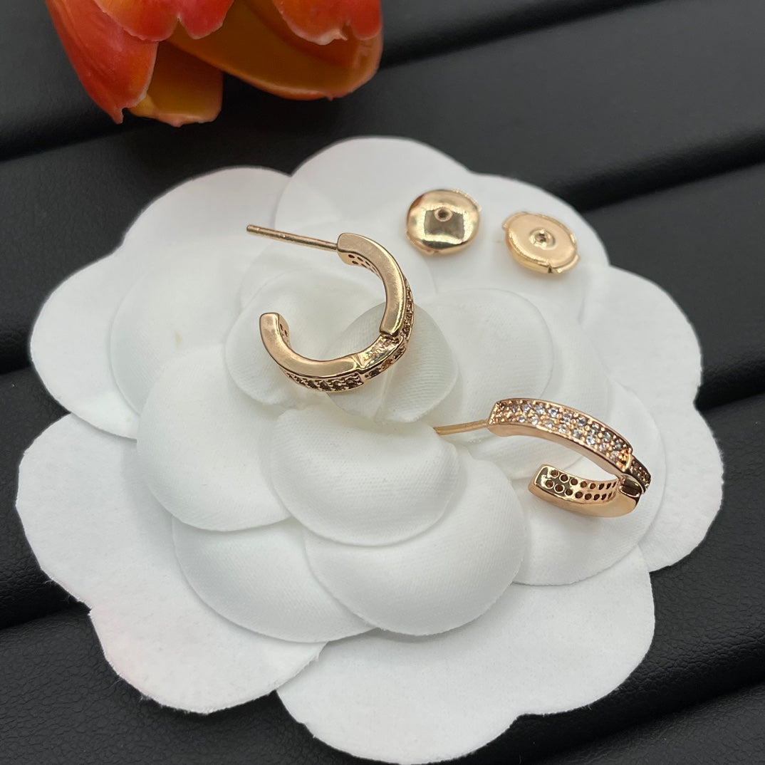 Chaumet pave huggie hoop earrings in Rose Gold Tone, detail view 11