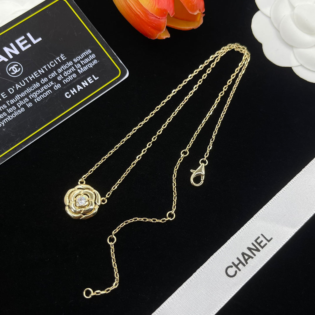 Chanel style necklaces - product photo 5