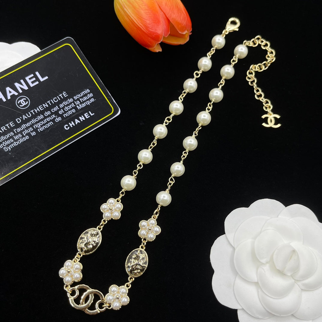Chanel style necklaces - product photo 6